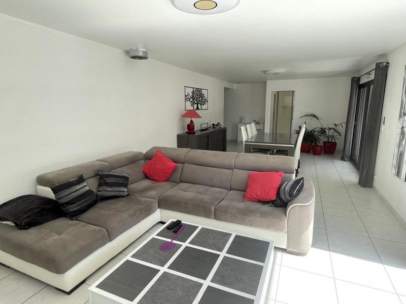 Maison - 162 m² - 6 pièces