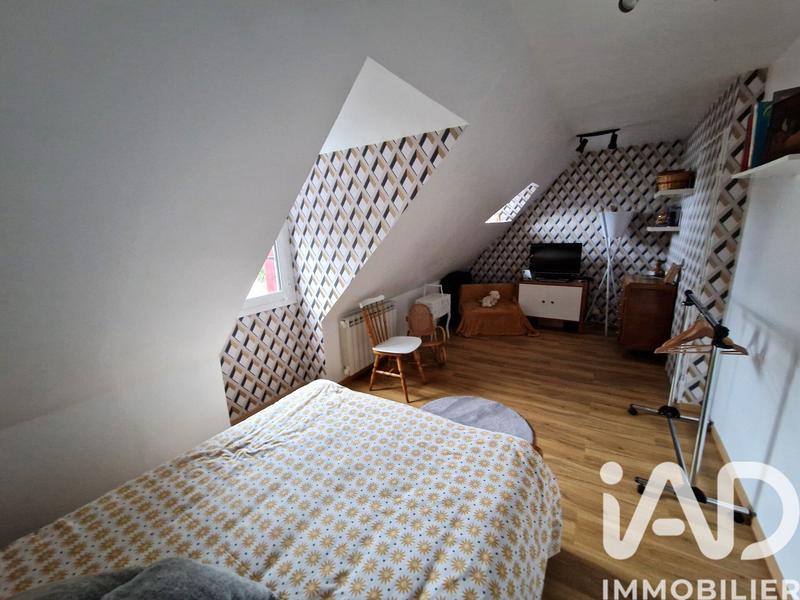 Maison - 100 m² - 6 pièces