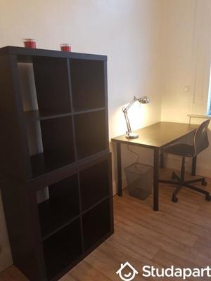 Chambre - 14 m² - 1 pièce