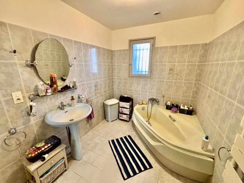 Villa - 127 m² - 5 pièces