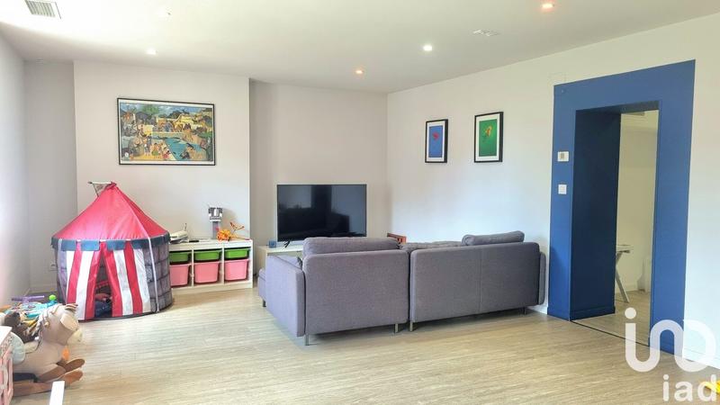 Maison - 363 m² - 10 pièces