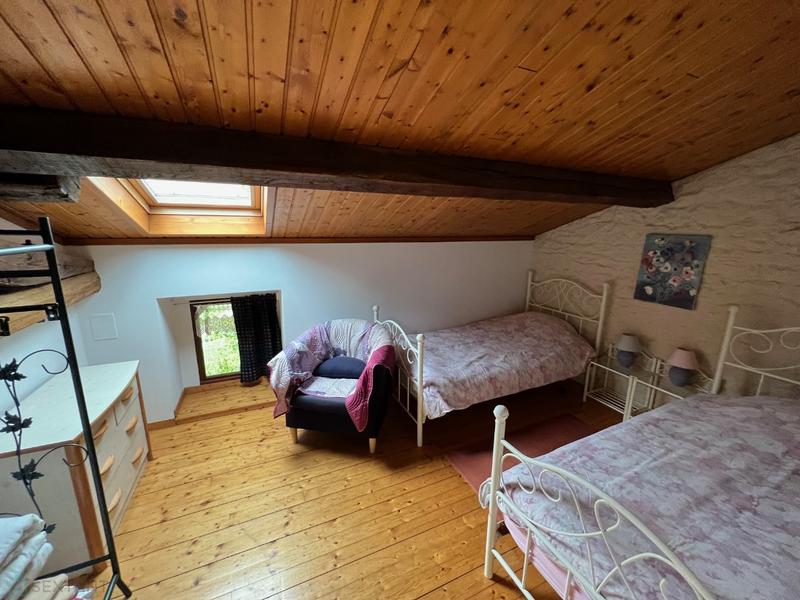 Corps de ferme - 195 m² - 9 pièces