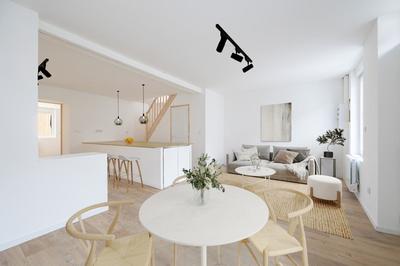 Maison - 95 m² - 5 pièces