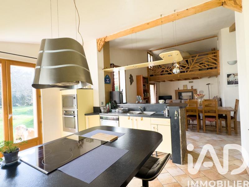 Maison - 140 m² - 4 pièces