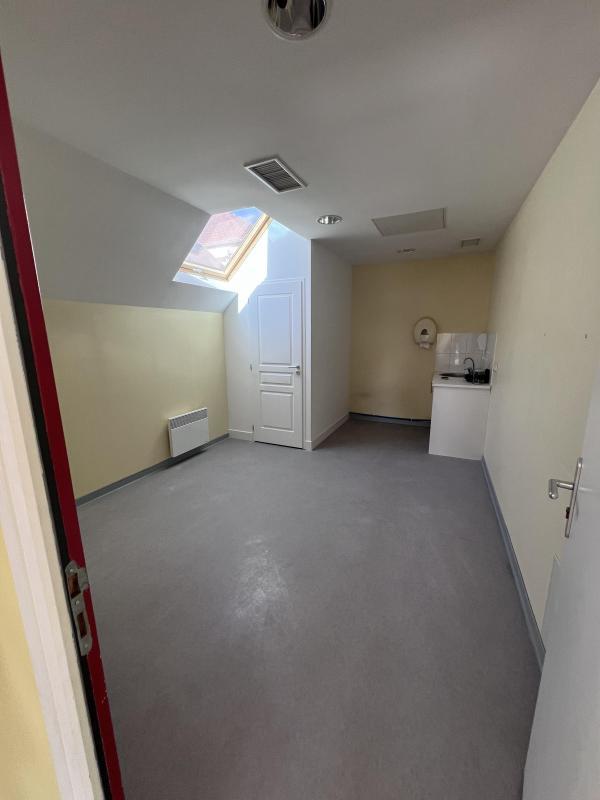 Bureau - 58 m² - 2 pièces