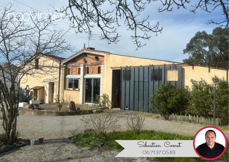 Maison - 250 m² - 8 pièces