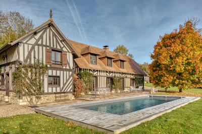 Maison - 268 m² - 8 pièces