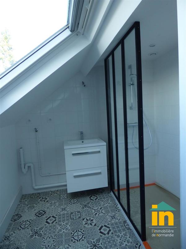 Maison de ville - 73 m² - 4 pièces