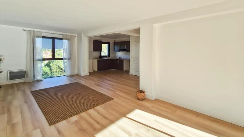 Appartement - 73 m² - 3 pièces