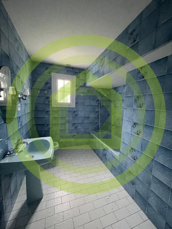 Maison - 93 m² - 4 pièces