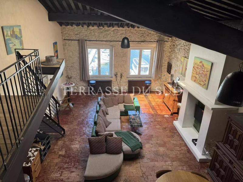 Appartement - 105 m² - 3 pièces