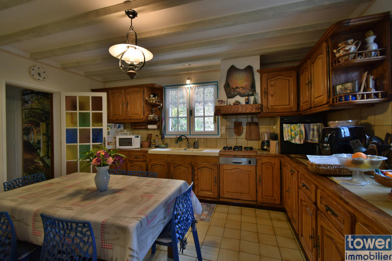 Maison - 138 m² - 6 pièces