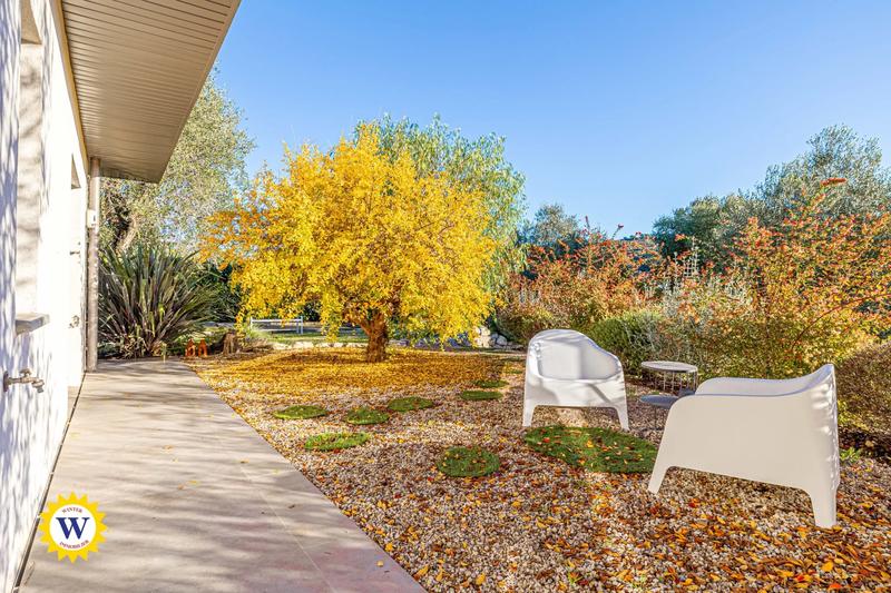 Maison - 194 m² - 5 pièces