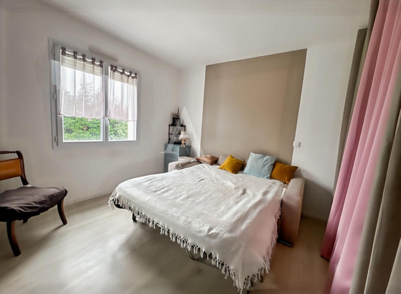 Maison - 102 m² - 4 pièces