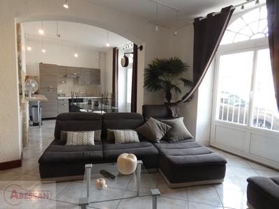 Maison - 497 m² - 19 pièces