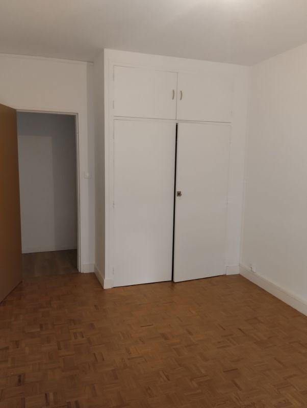 Appartement - 80 m² - 3 pièces