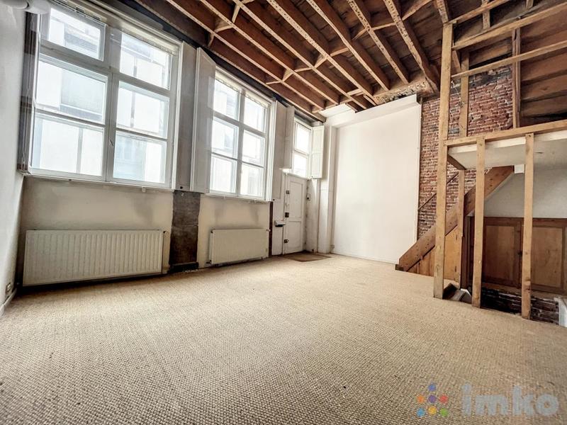 Demeure - 95 m² - 5 pièces