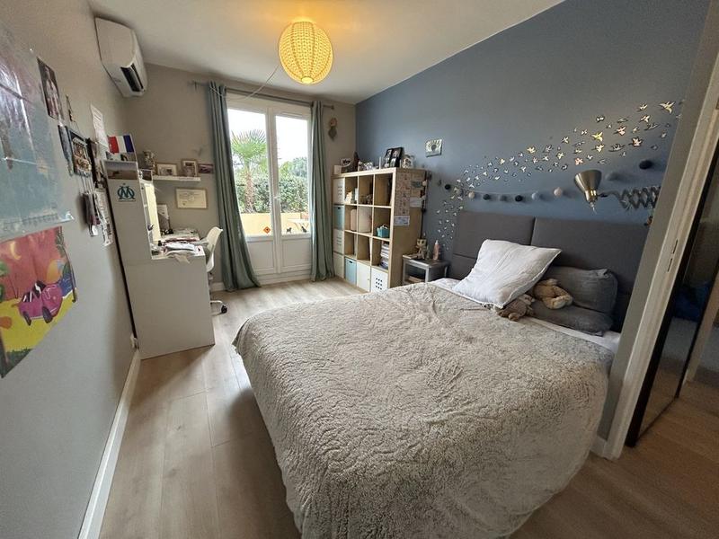 Appartement - 86 m² - 4 pièces