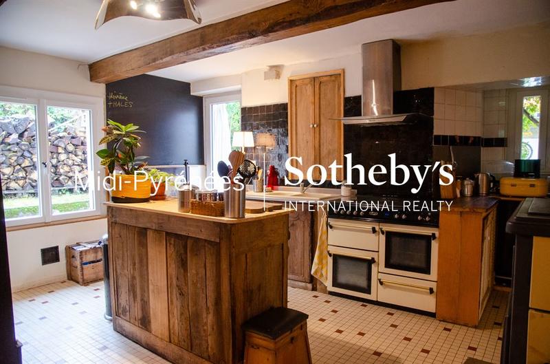 Maison - 142 m² - 7 pièces