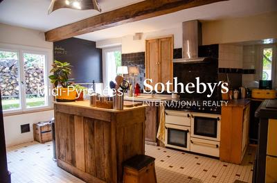 Maison - 142 m² - 7 pièces