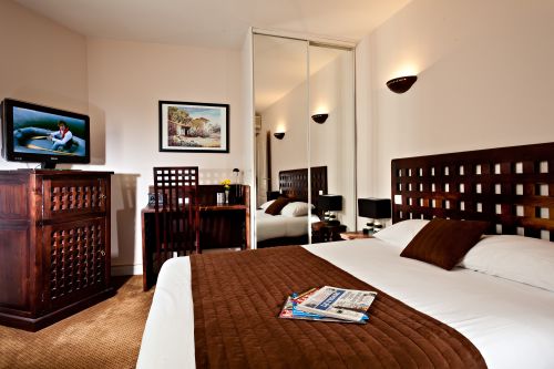 Best Western le Comtadin hôtel ***