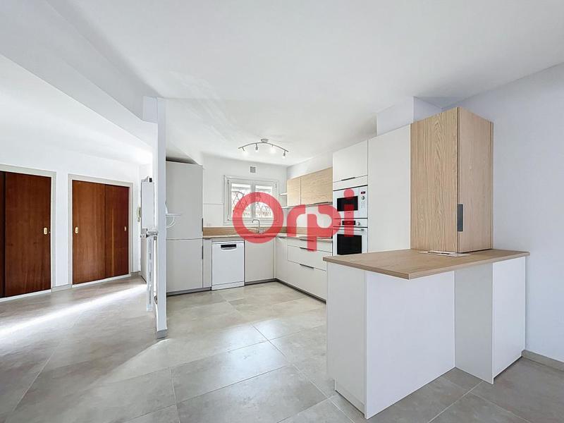 Appartement - 86 m² - 2 pièces