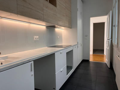 Appartement - 109 m² - 3 pièces