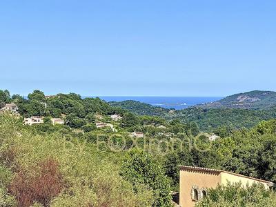 Villa - 208 m² - 7 pièces