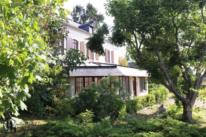 Maison - 170 m² - 7 pièces