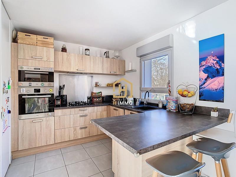 Duplex - 82 m² - 4 pièces