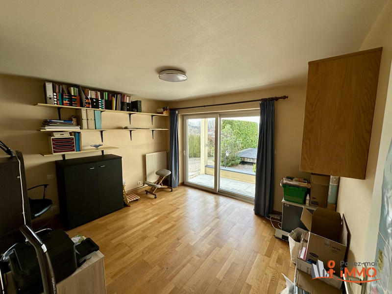 Maison - 218 m² - 9 pièces