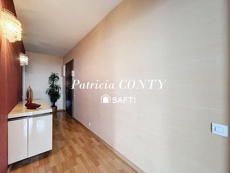 Appartement - 82 m² - 3 pièces