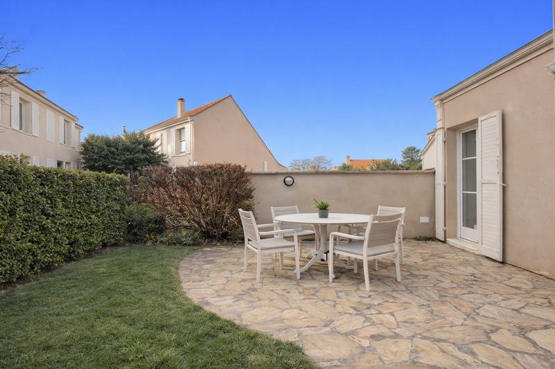 Maison - 165 m² - 6 pièces