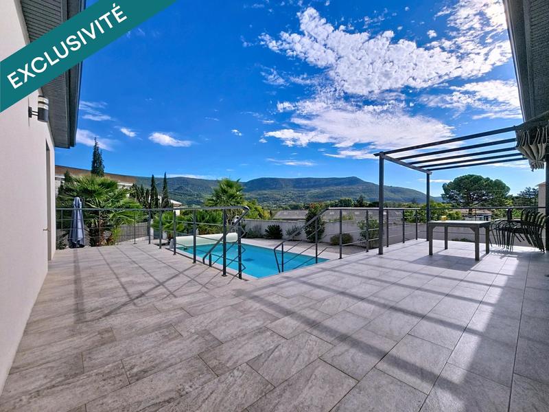 Villa - 143 m² - 5 pièces