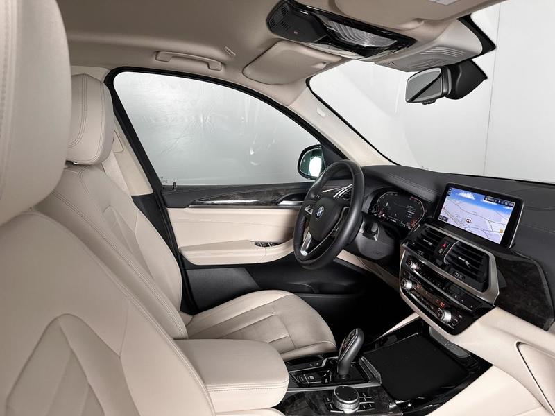 Bmw X3 Sdrive18da 150ch Luxury G01 Ja19p Gps Live Cockpit Carplay Cuir Chauff Regul Camera 3d 1°Main