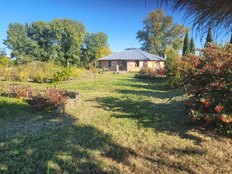 Local commercial - 280 m² - 5 pièces