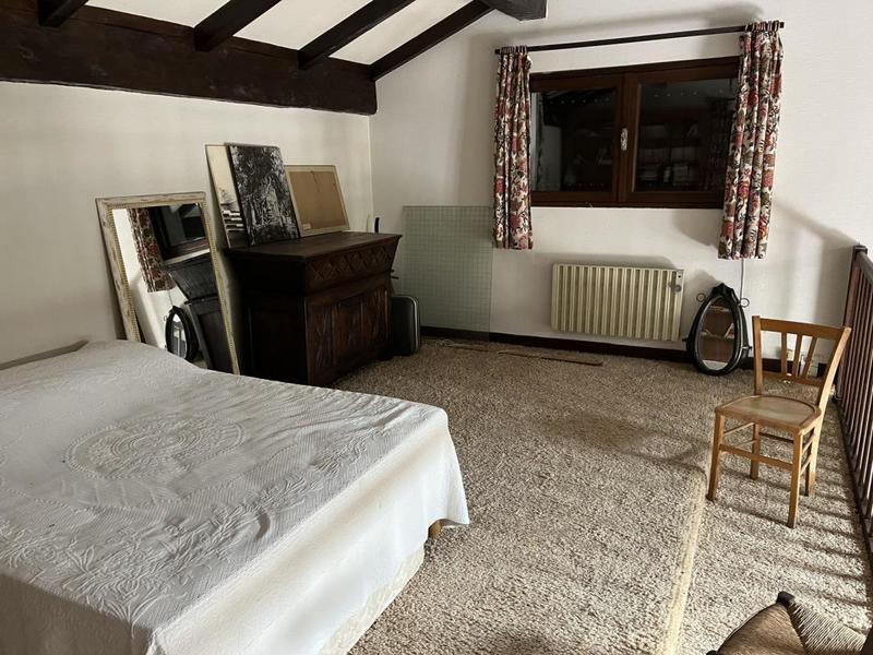 Propriété - 220 m² - 10 pièces