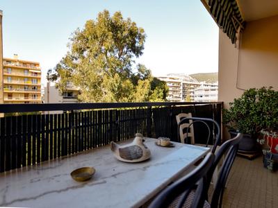 Appartement - 92 m² - 4 pièces