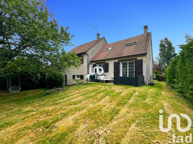 Maison - 153 m² - 8 pièces