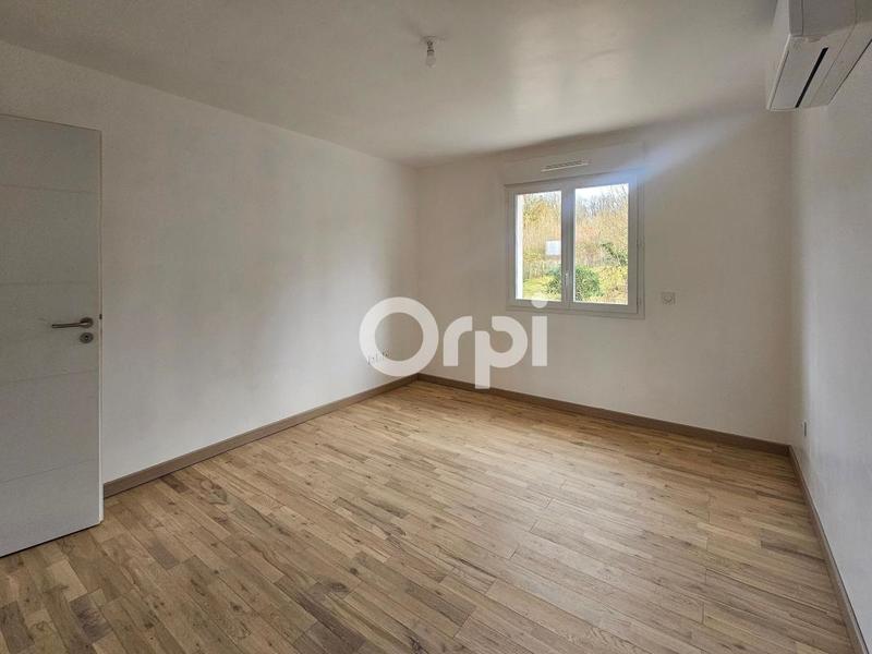 Maison - 93 m² - 4 pièces