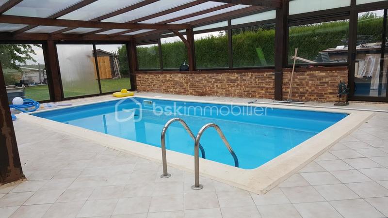 Maison - 140 m² - 10 pièces