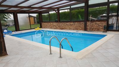 Maison - 140 m² - 10 pièces