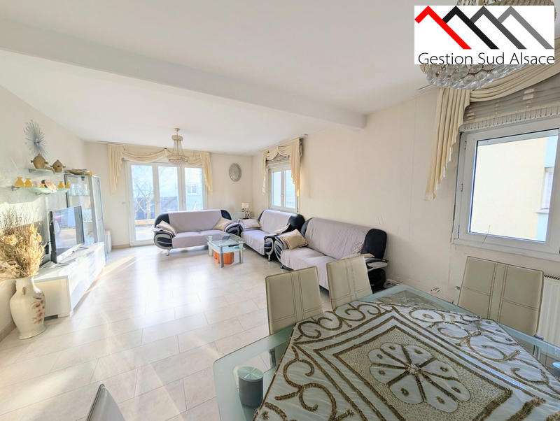 Maison - 103 m² - 5 pièces