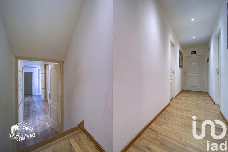 Maison de village - 268 m² - 8 pièces