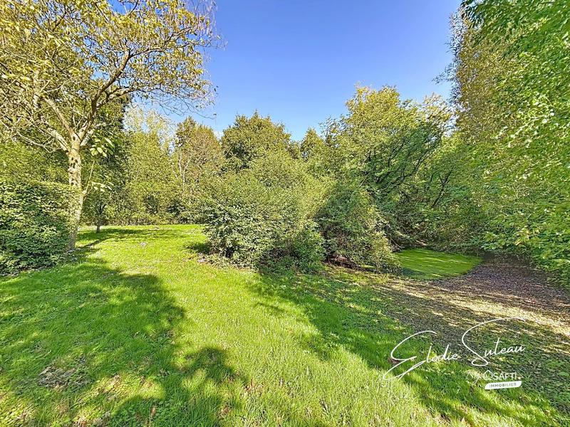 Maison - 270 m² - 10 pièces