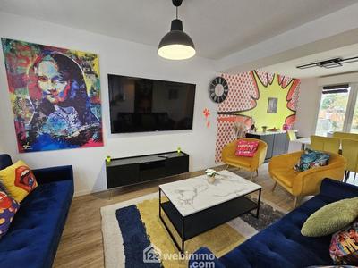 Maison - 100 m² - 6 pièces