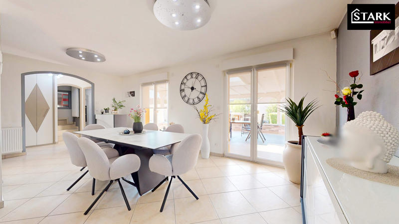 Villa - 160 m² - 7 pièces