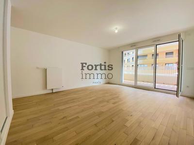 Studio - 33 m² - 1 pièce