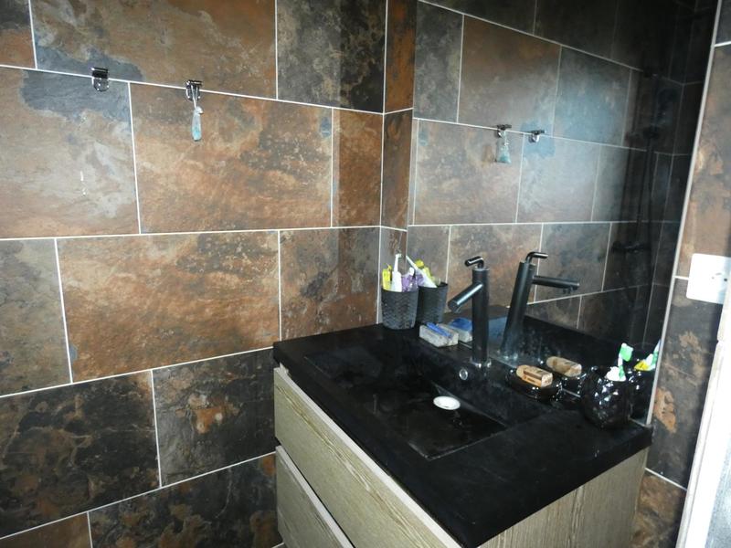 Maison - 168 m² - 6 pièces