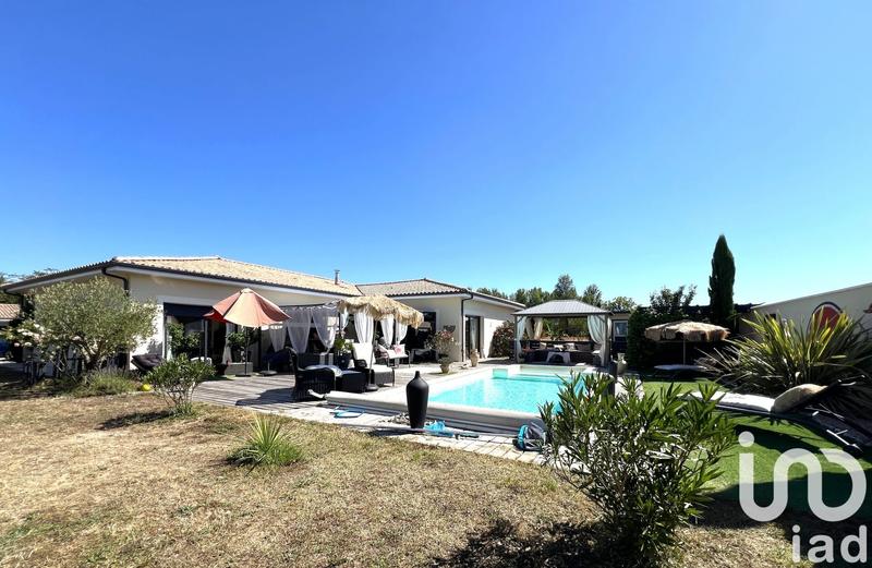 Maison - 198 m² - 5 pièces